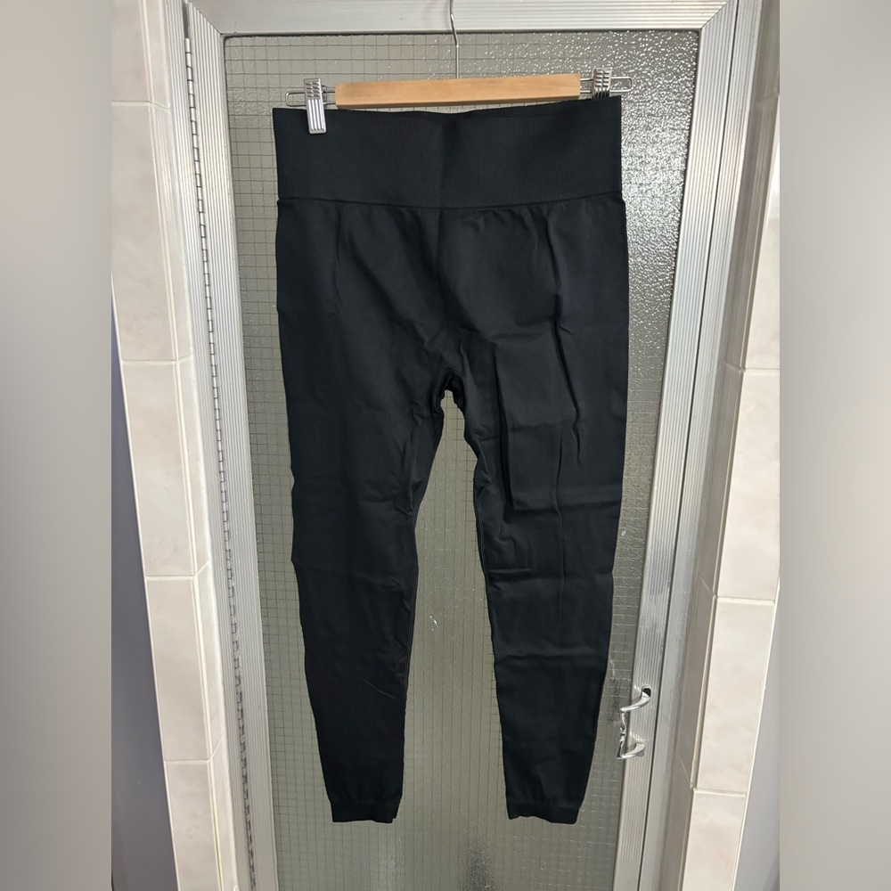 Knix leggings size L, EUC